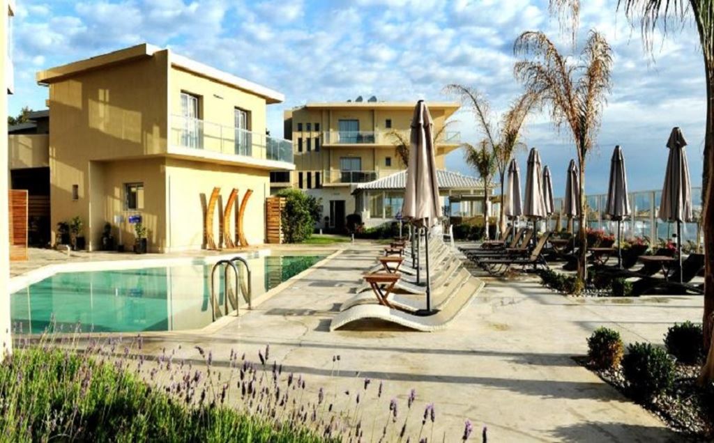 SIKYON COAST HOTEL ****